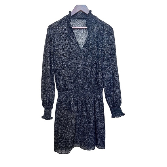 White House Black Market Soft Blouson Dress Size Small - Picture 5 of 14